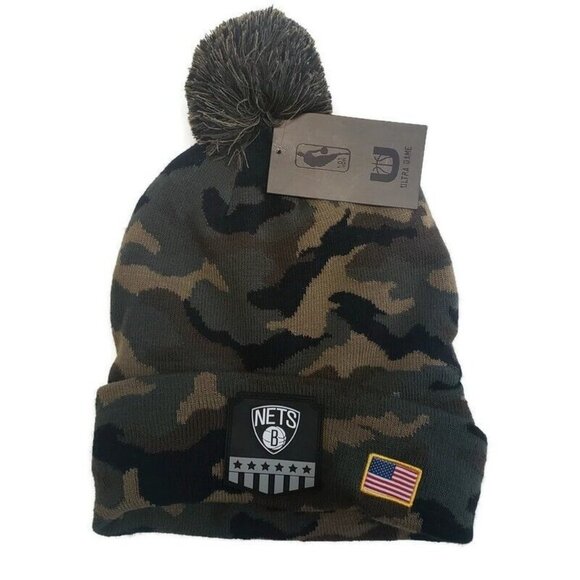 NBA Brooklyn Nets Pom Beanie Winter Hat Cap Green Camo Adult One Size - Picture 1 of 3